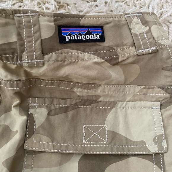 NWT. Patagonia Boy’s L(12) Cargo shorts - Picture 9 of 12